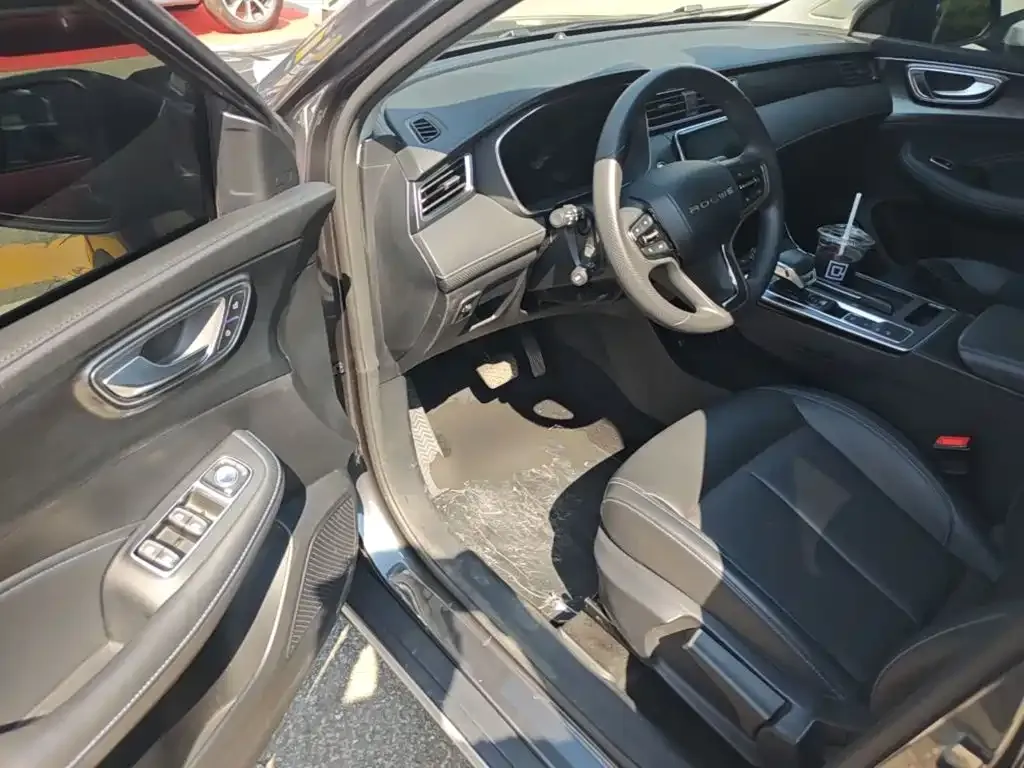 Roewe RX5 PLUS 330TGI Auto Trend-Setting Smart Edition 2025 — фото 21