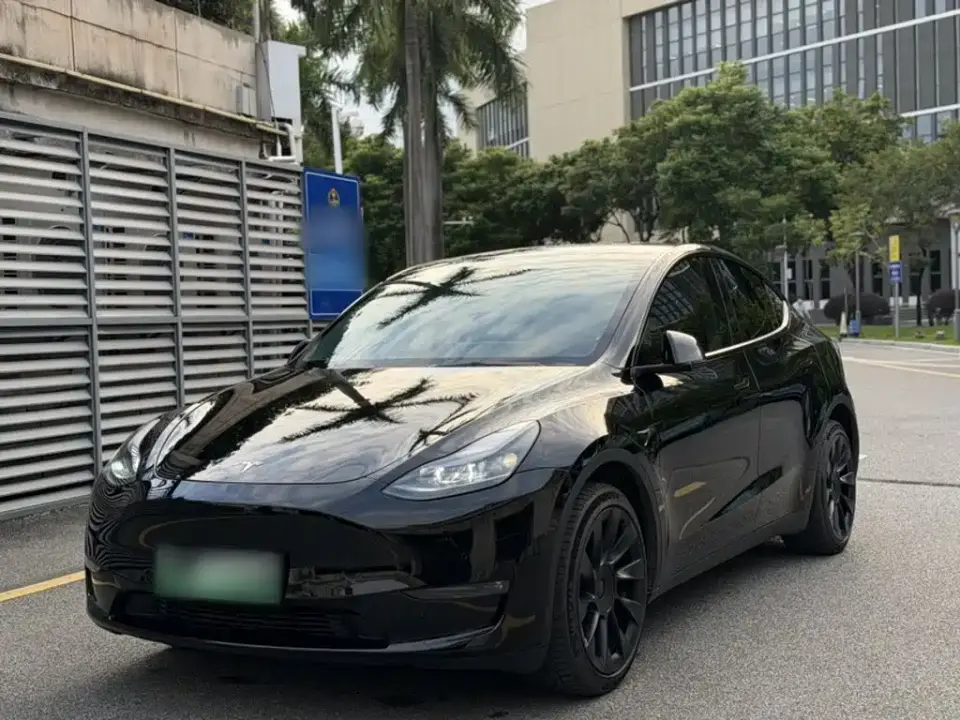 Tesla Model Y Facelift Long Range All-Wheel Drive Version 2023