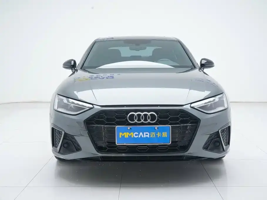 Audi A4L 40 TFSI Luxury Dynamic 2024