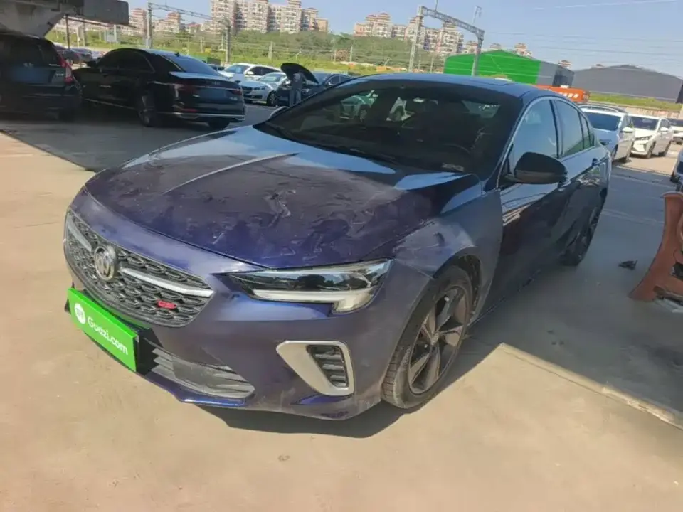 Buick Regal GS 28T Elite 2020