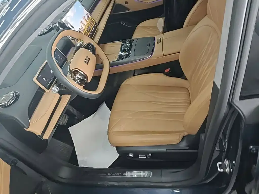 Geely Galaxy Galaxy Xingyao 8 130km EM-P Starship Edition 2025 — фото 15
