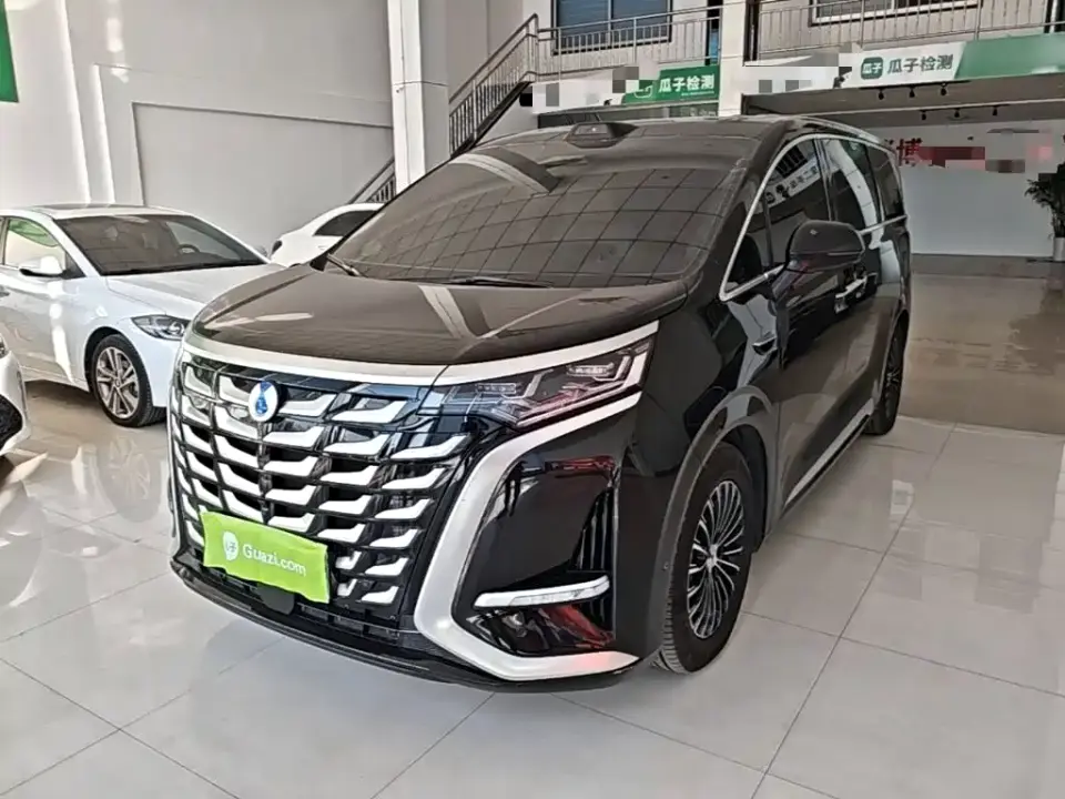 Denza D9 DM-i Smart Drive Edition 1020 AWD Premium 2025