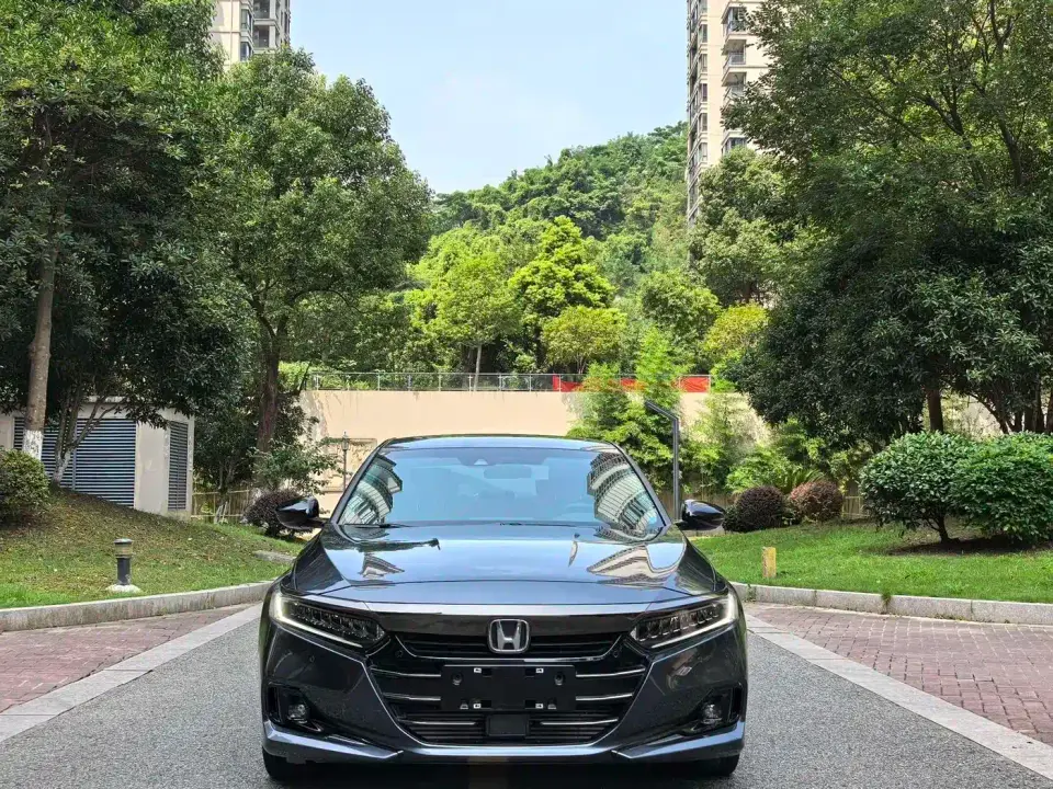Honda Accord 260TURBO Phantom Night Premium 2023