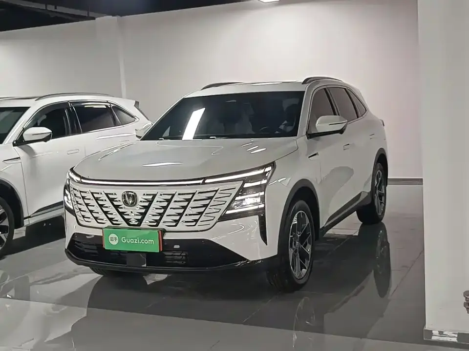 Changan CS75 PLUS 4th Generation 1.5T New Blue Whale Intelligent Excellence 2026