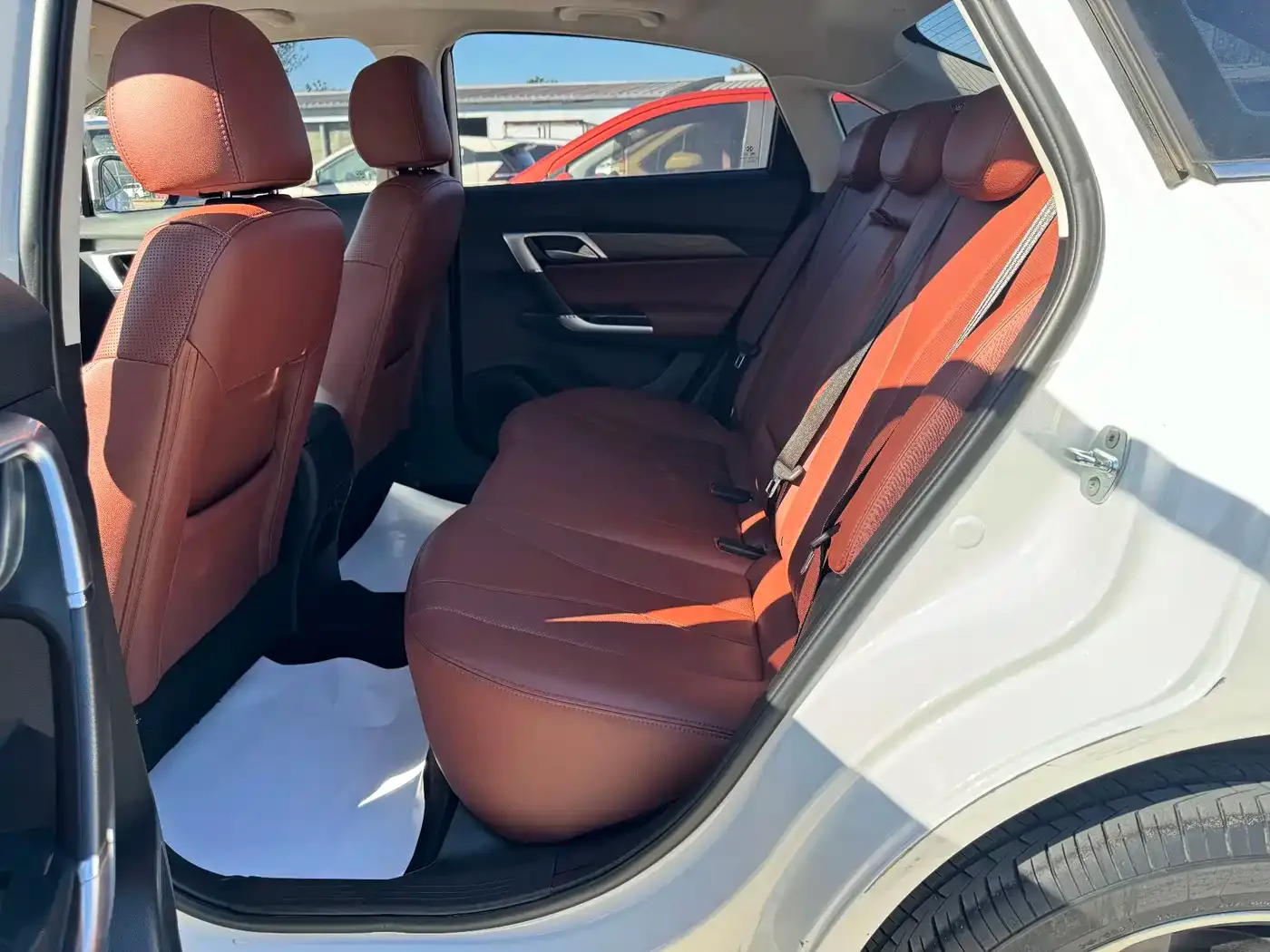 BAIC Beijing EU5 Beijing Color Edition R500 Smart Wind 2021 — фото 7