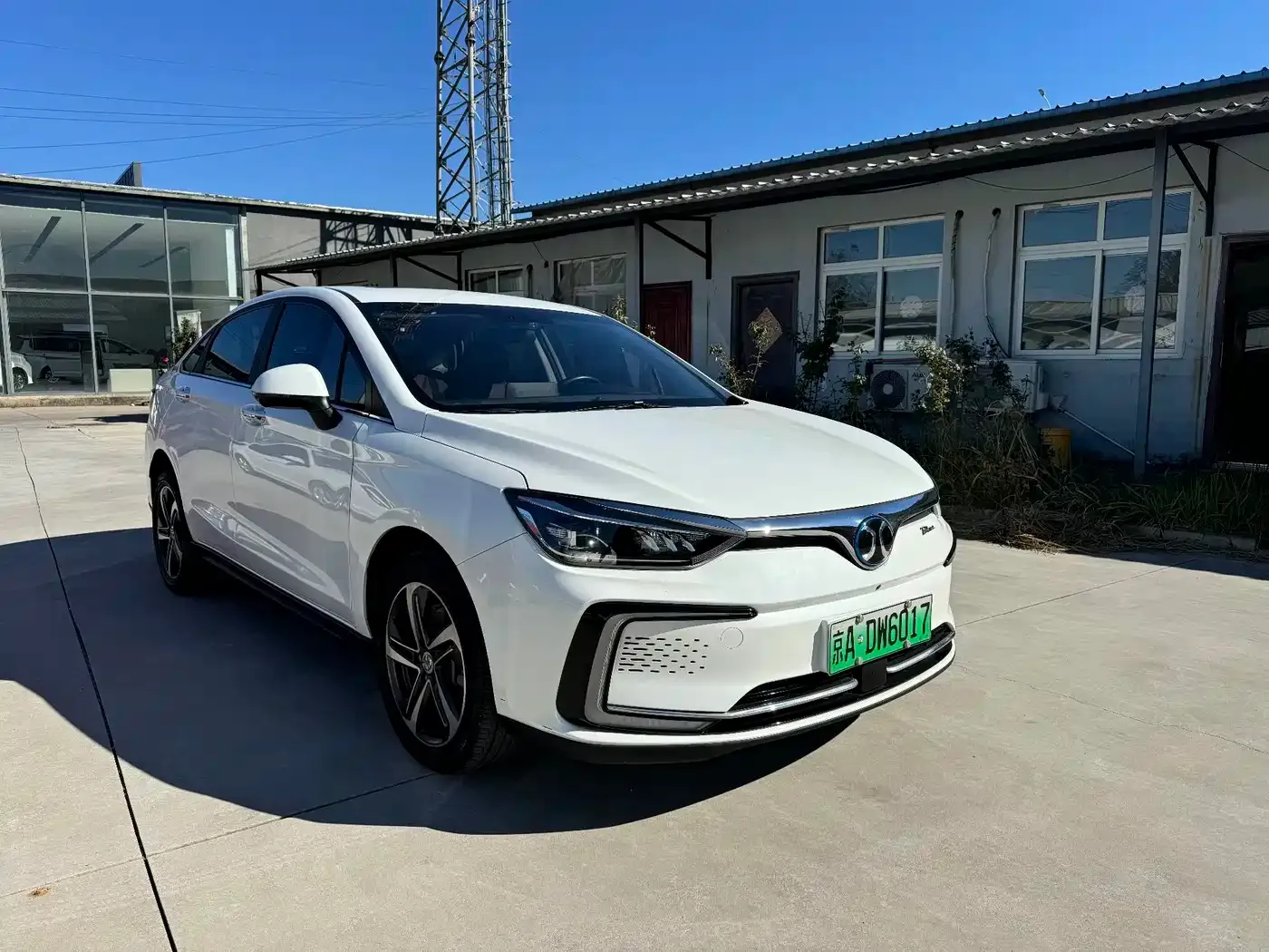 BAIC Beijing EU5 Beijing Color Edition R500 Smart Wind 2021 — фото 3