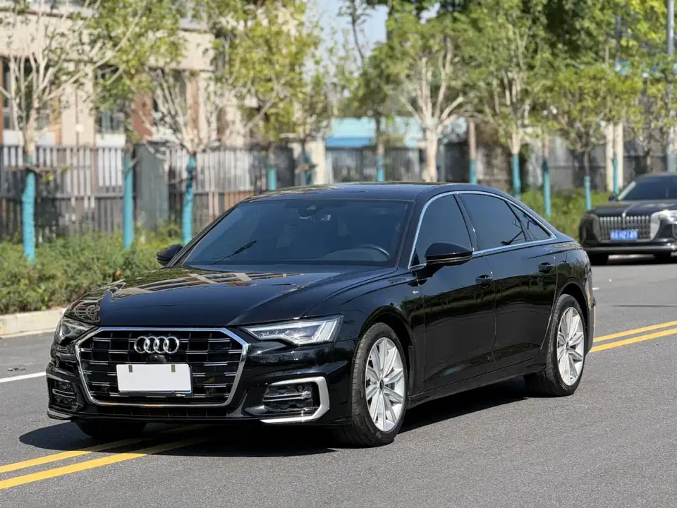 Audi A6L 45 TFSI Premium Selection Elegance 2023