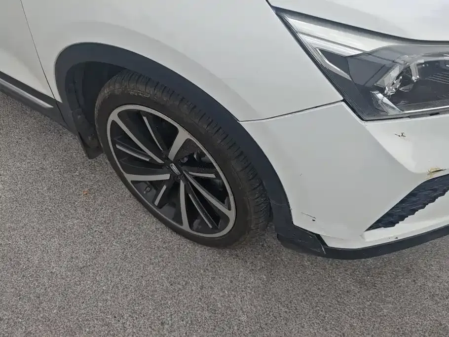Besturn Bestune T77 Facelift 230 TID Automatic Luxury China V 2019 — фото 6
