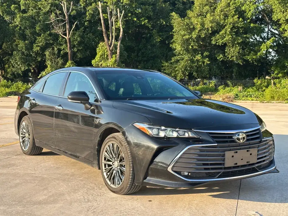 Toyota Avalon 2.0L Luxury Edition 2022