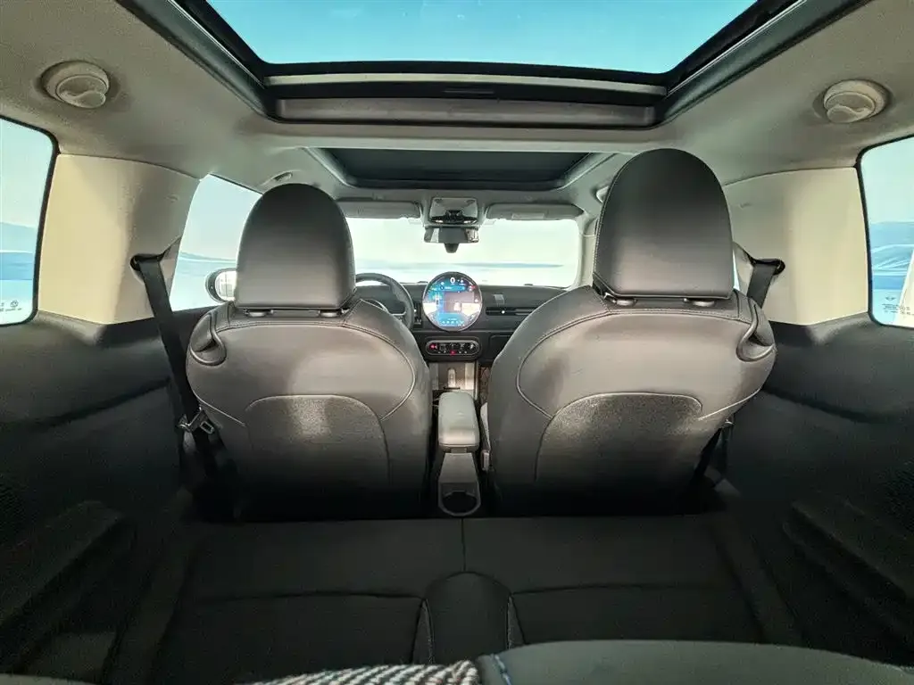Mini MINI 1.5T COOPER Classic 2026 — фото 17