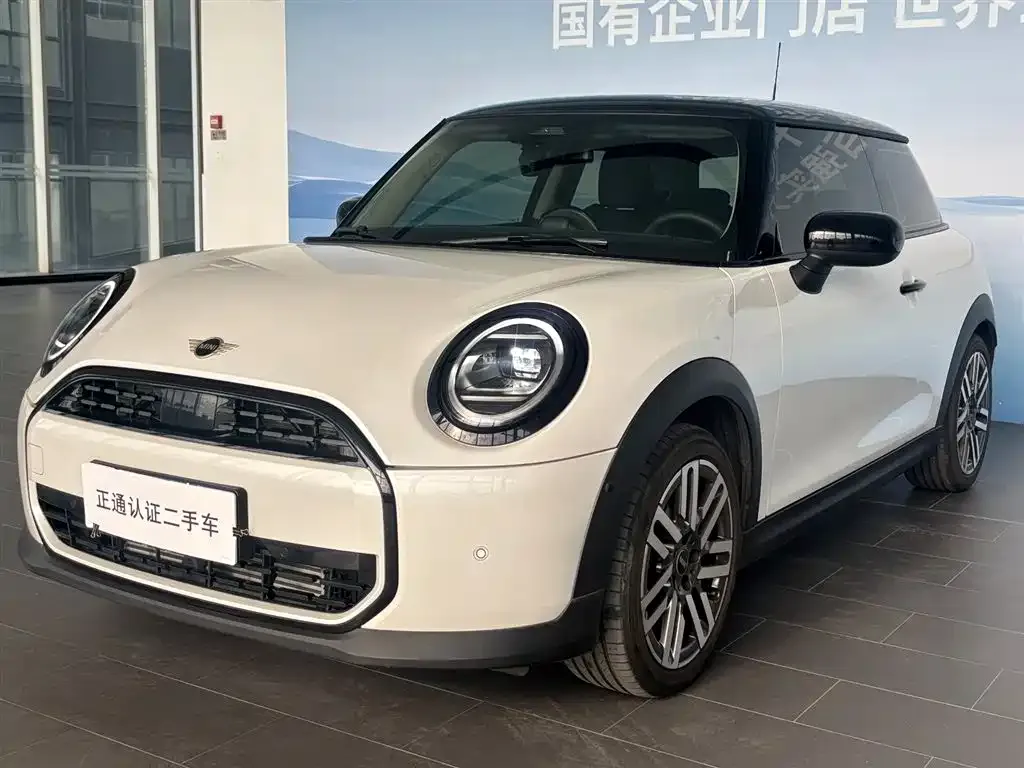 Mini MINI 1.5T COOPER Classic 2026 — фото 7
