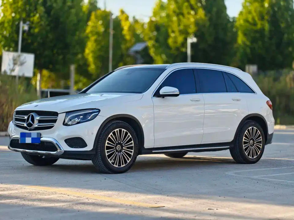 Mercedes-Benz GLC-Class Model GLC 200 L 4MATIC 2019