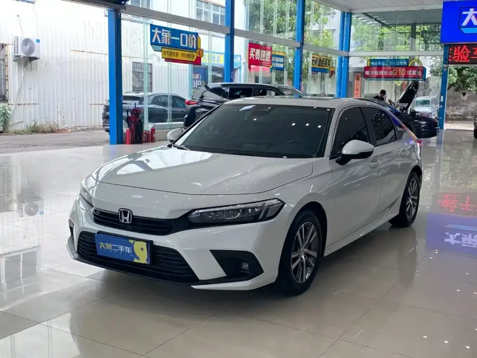 Honda Civic 240TURBO CVT Dynamic Edition 2024