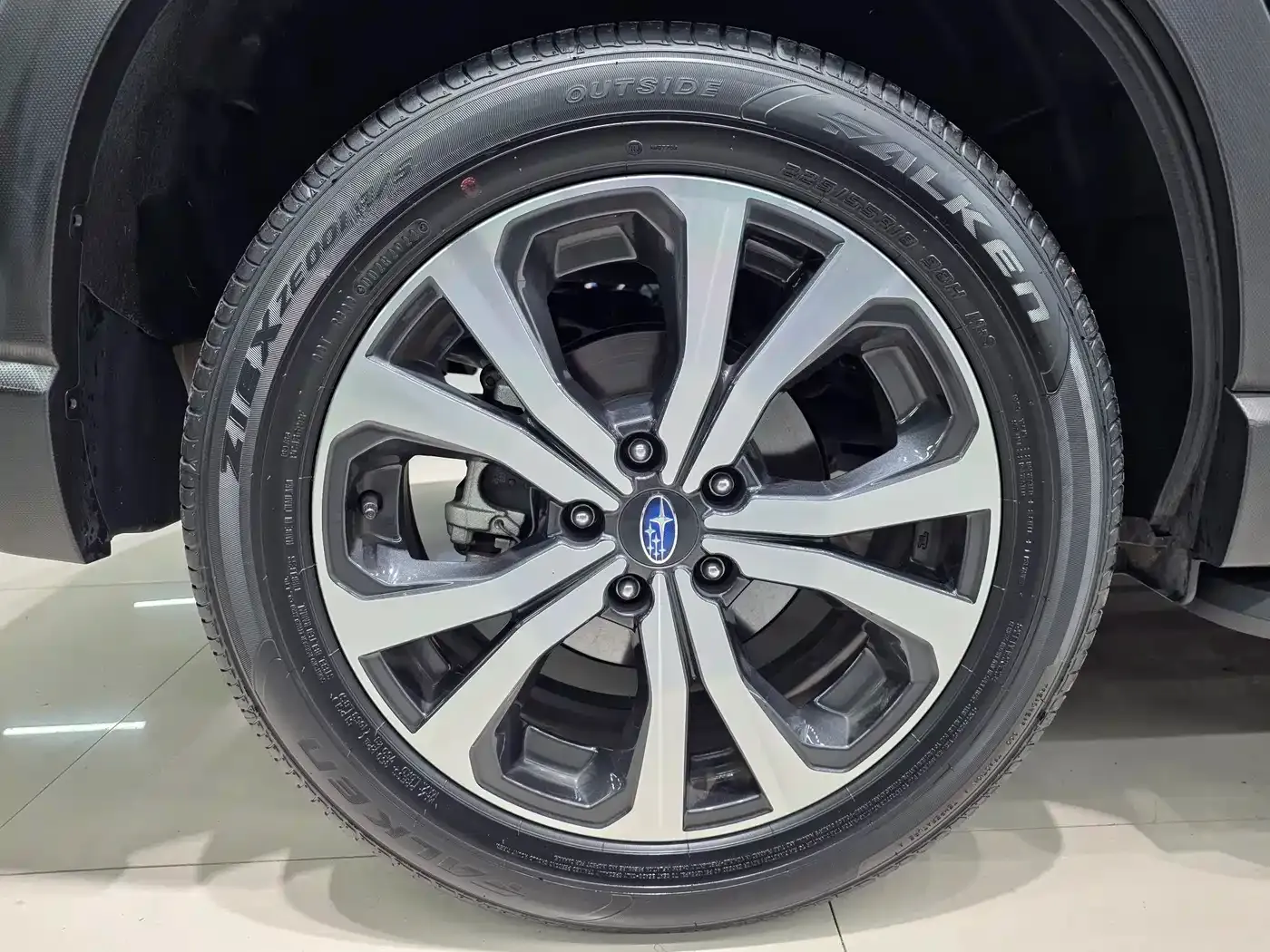 Subaru Forester 2.0i AWD Flagship Edition with EyeSight 2023 — фото 15