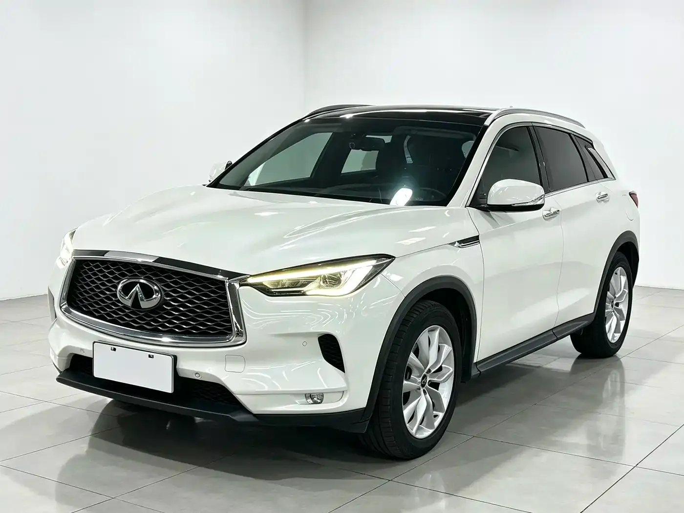 Infiniti QX50 2.0T 2WD Fashion Edition 2019 — фото 3