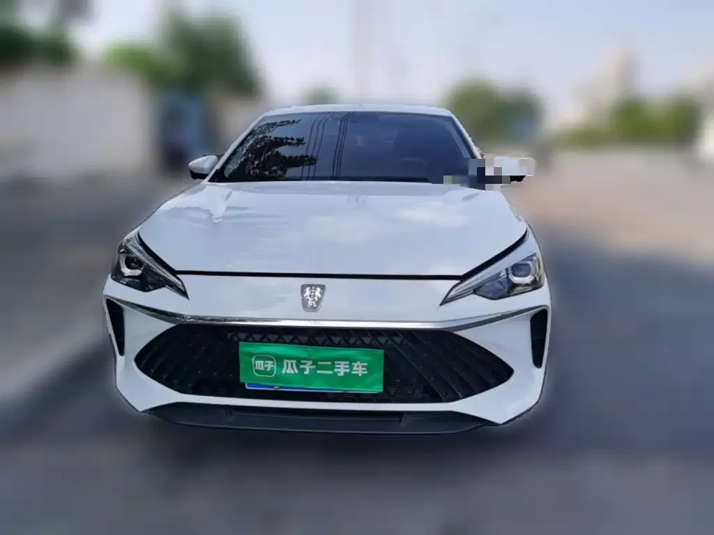 Roewe i5 1.5L CVT Prestige Edition 2025 — фото 23