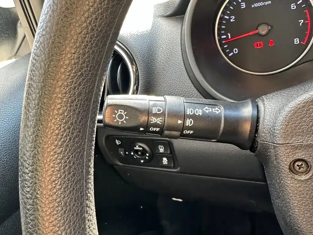 Kia Huan Chi 1.4L Automatic Value Edition China V 2019 — фото 24
