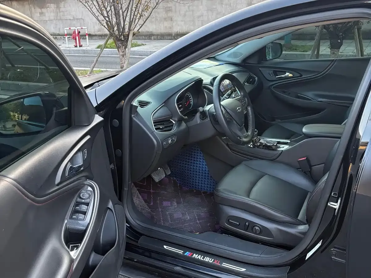 Chevrolet Malibu XL Model Redline 550T Auto Sharp Edition 2021 — фото 14