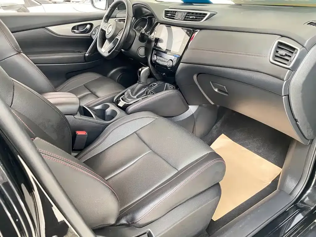 Nissan Qashqai 2.0L CVT XV Prem Luxury Edition 2023 — фото 13
