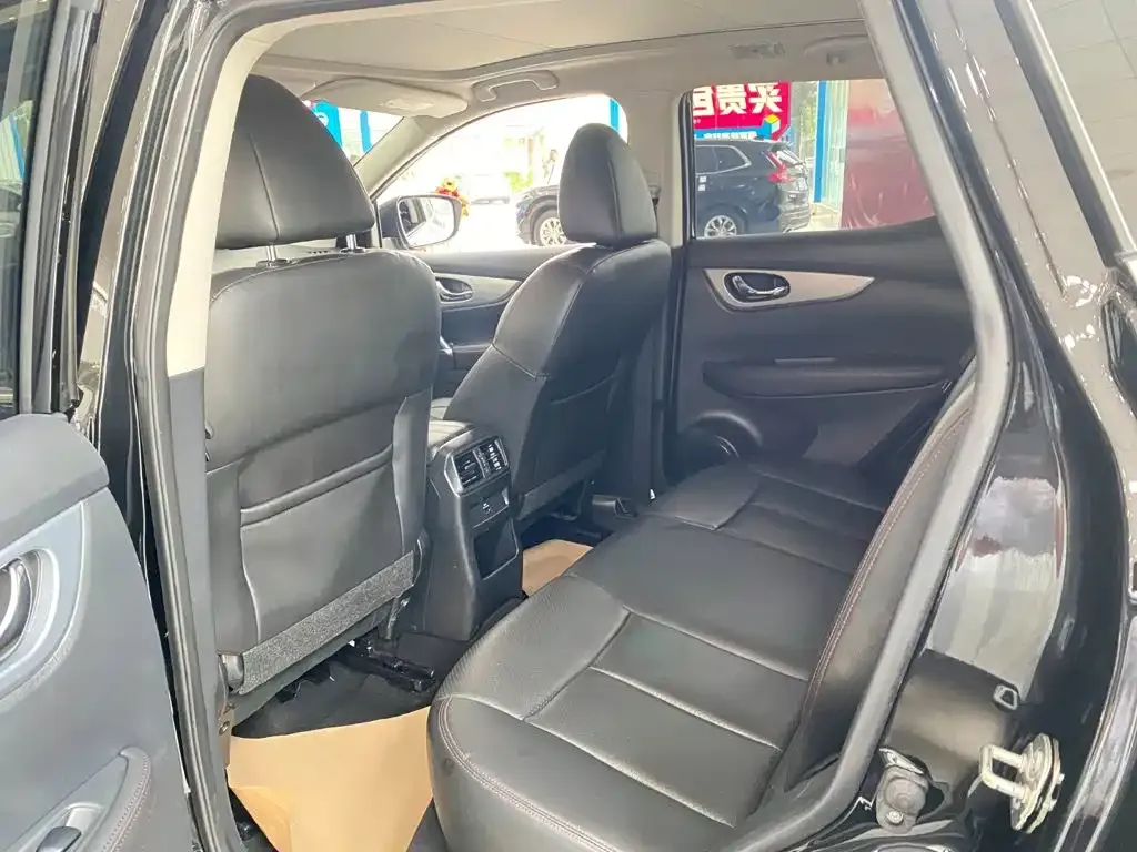 Nissan Qashqai 2.0L CVT XV Prem Luxury Edition 2023 — фото 8