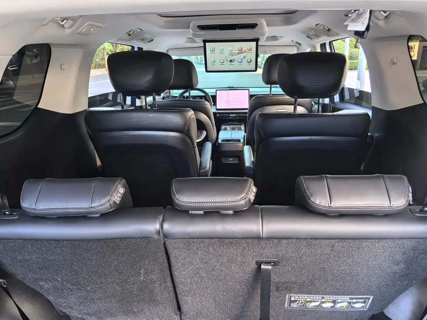 GAC Trumpchi E8 NEV Model 150km MAX+ 2024 — фото 17