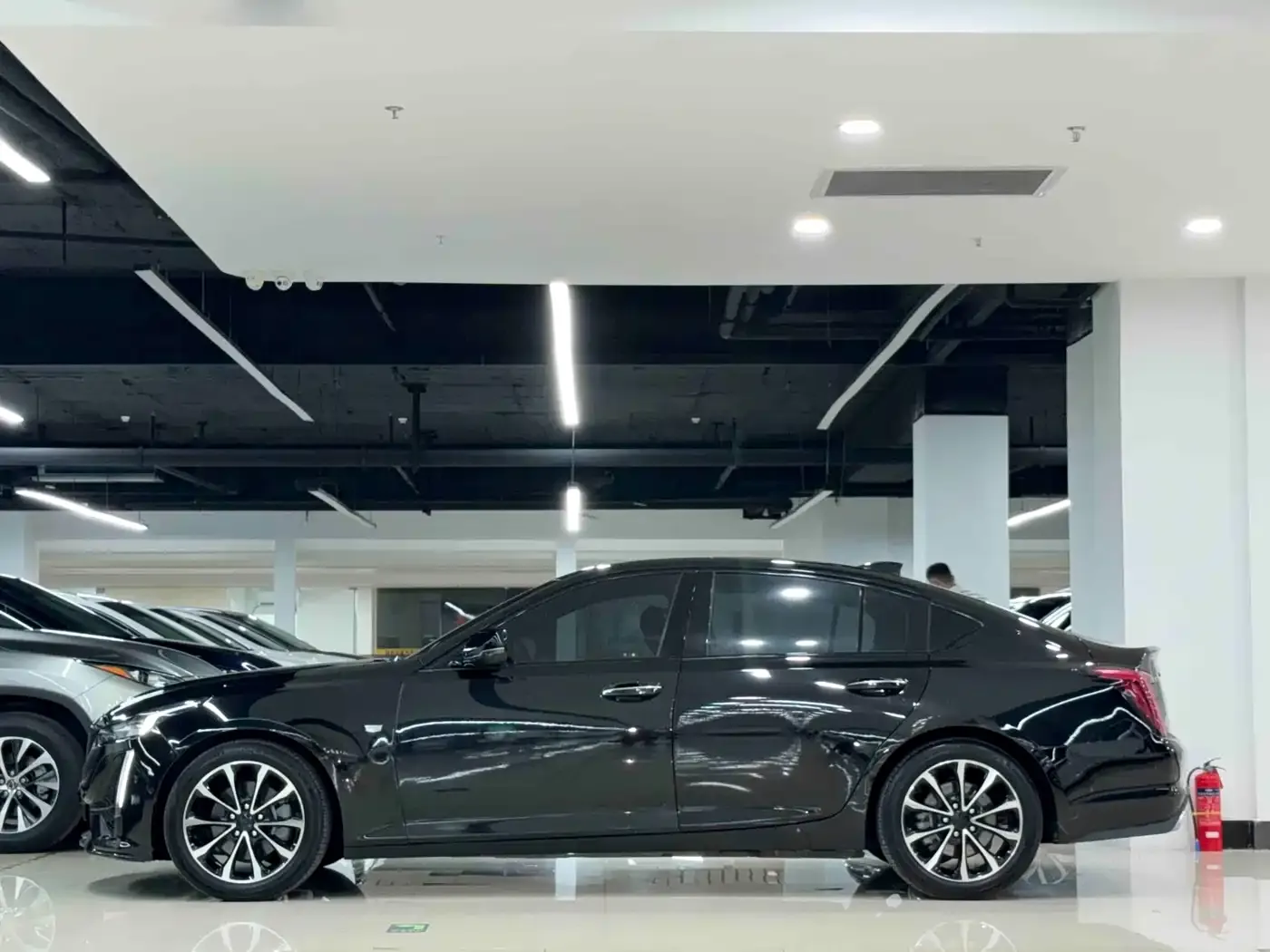 Cadillac CT5 28T Luxury Edition 2022 — фото 3