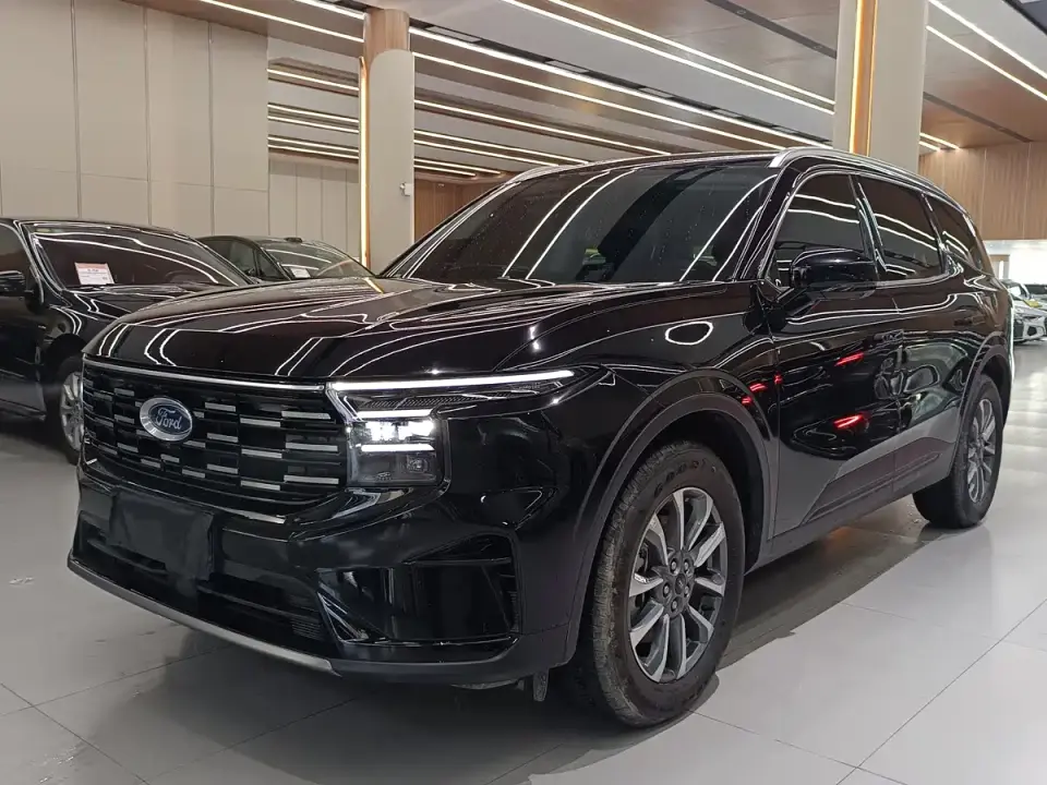 Ford Edge Edge L 2.0T EcoBoost FWD 7-Seater Luxury 2025