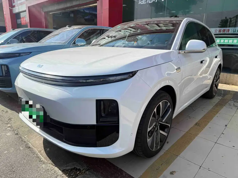 Li Auto L6 Pro 2024