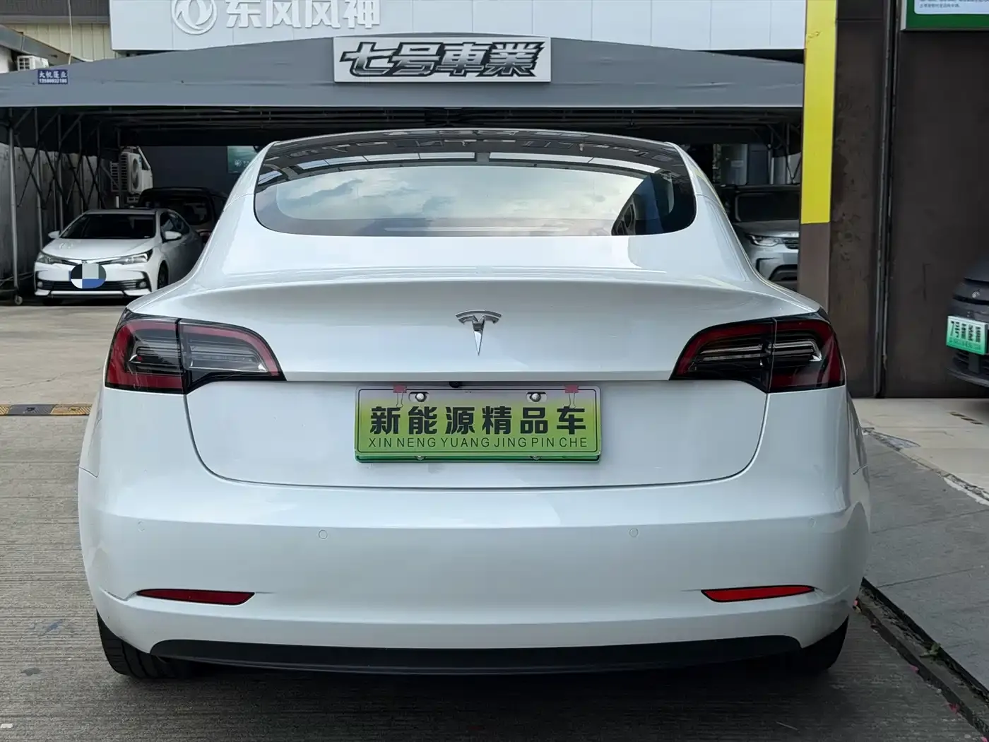 Tesla Model 3 Standard Range Rear-Wheel Drive Upgrade 3D6 2022 — фото 16