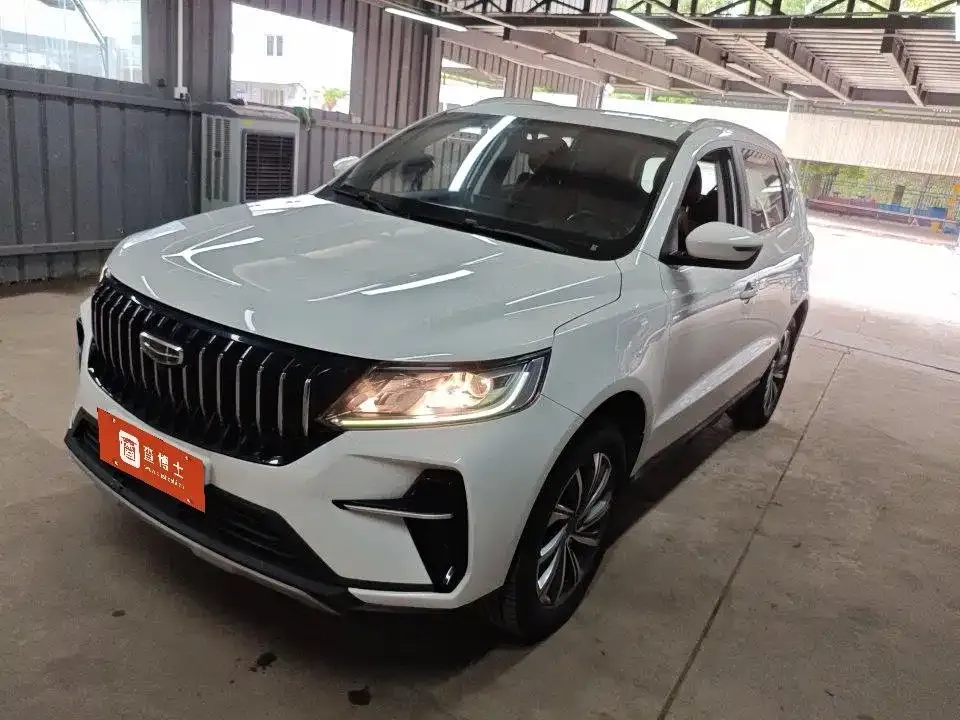 Geely Emgrand X6 Model PRO 1.4T Automatic Premium 2022 — фото 2