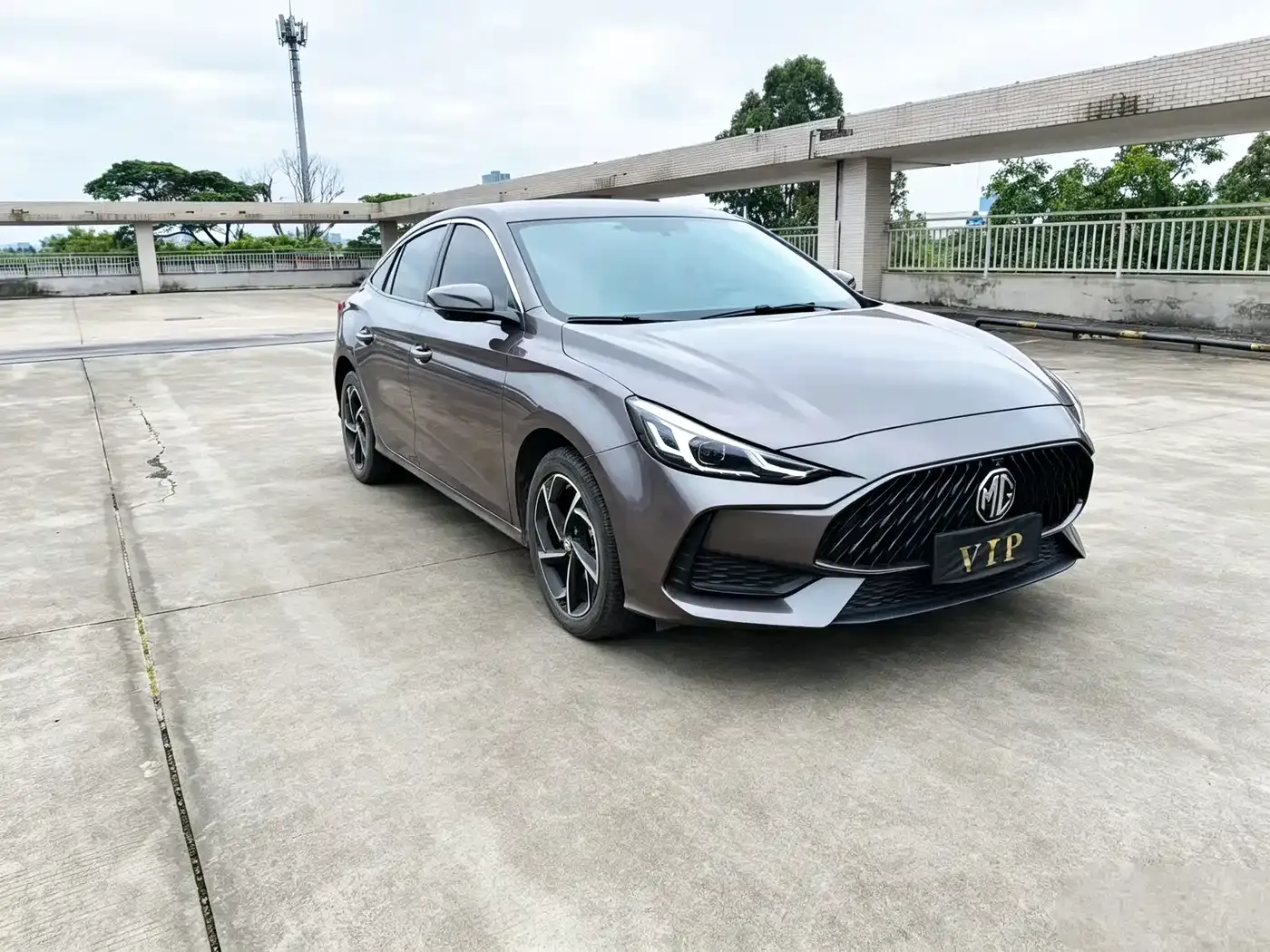 MG MG5 300TGI DCT Youth Luxury Premium Edition 2021 — фото 3