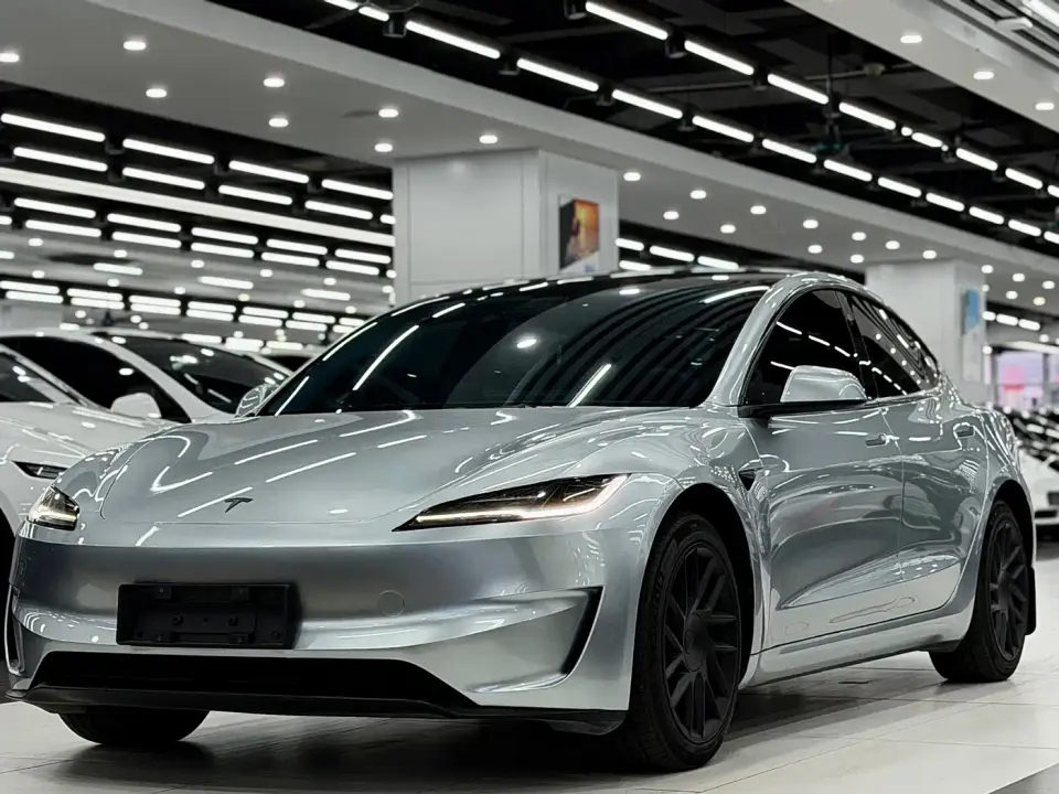 Tesla Model 3 Rear-Wheel Drive 2024