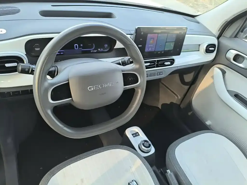 Geely Galaxy Panda Panda mini 210km Vitality Bear 2025 — фото 10