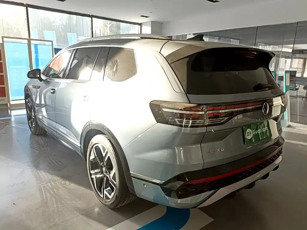 Volkswagen Talagon 450TSI R-Line 6-Seater 2025 — фото 5