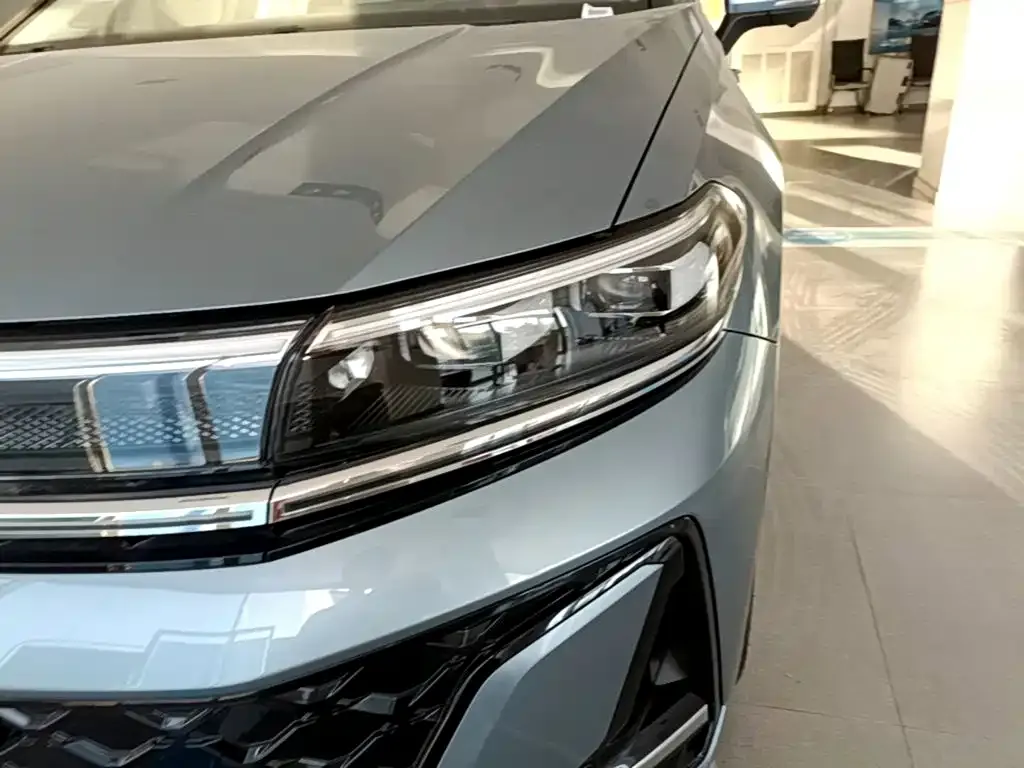 Volkswagen Talagon 450TSI R-Line 6-Seater 2025 — фото 24