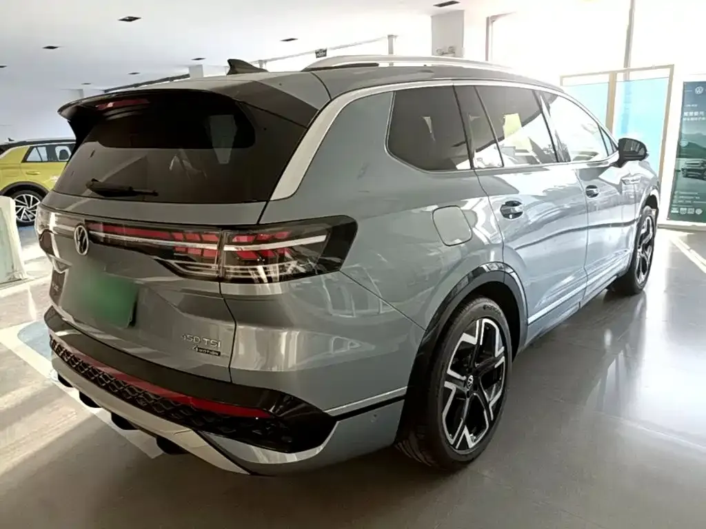 Volkswagen Talagon 450TSI R-Line 6-Seater 2025 — фото 7