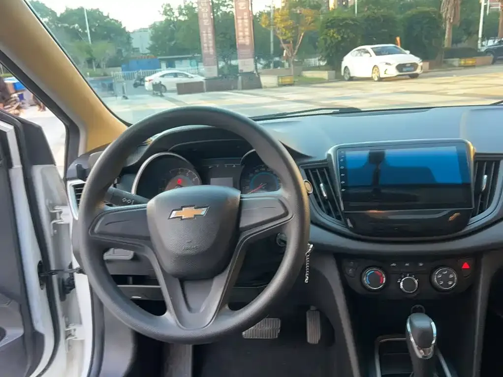 Chevrolet Cavalier 320 Auto Sunroof Enjoyment Edition 2019 — фото 10