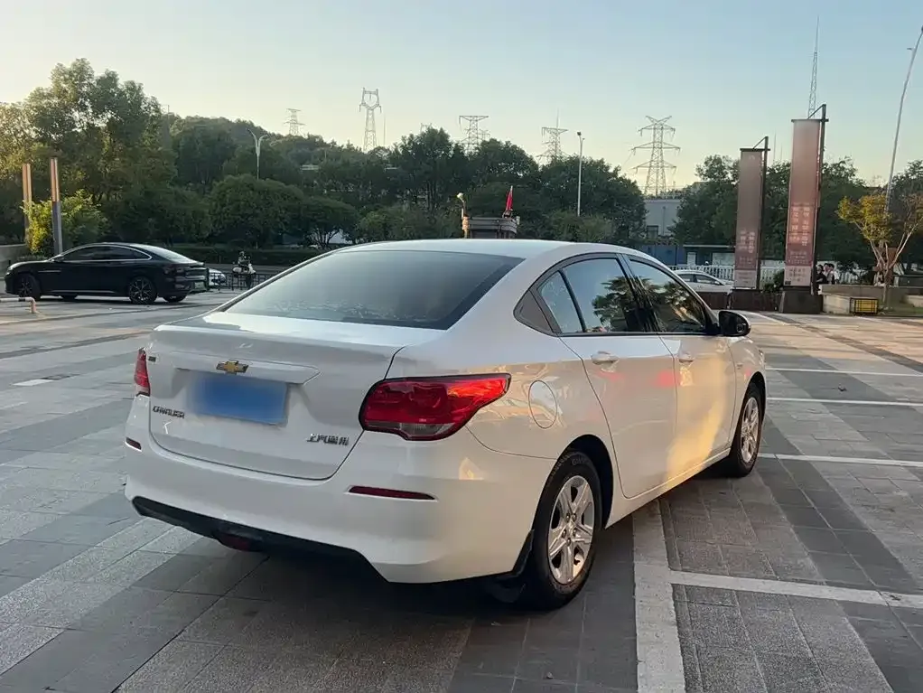 Chevrolet Cavalier 320 Auto Sunroof Enjoyment Edition 2019 — фото 23