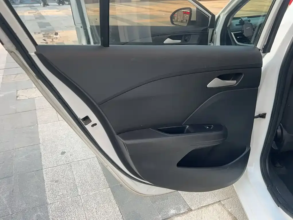 Chevrolet Cavalier 320 Auto Sunroof Enjoyment Edition 2019 — фото 7