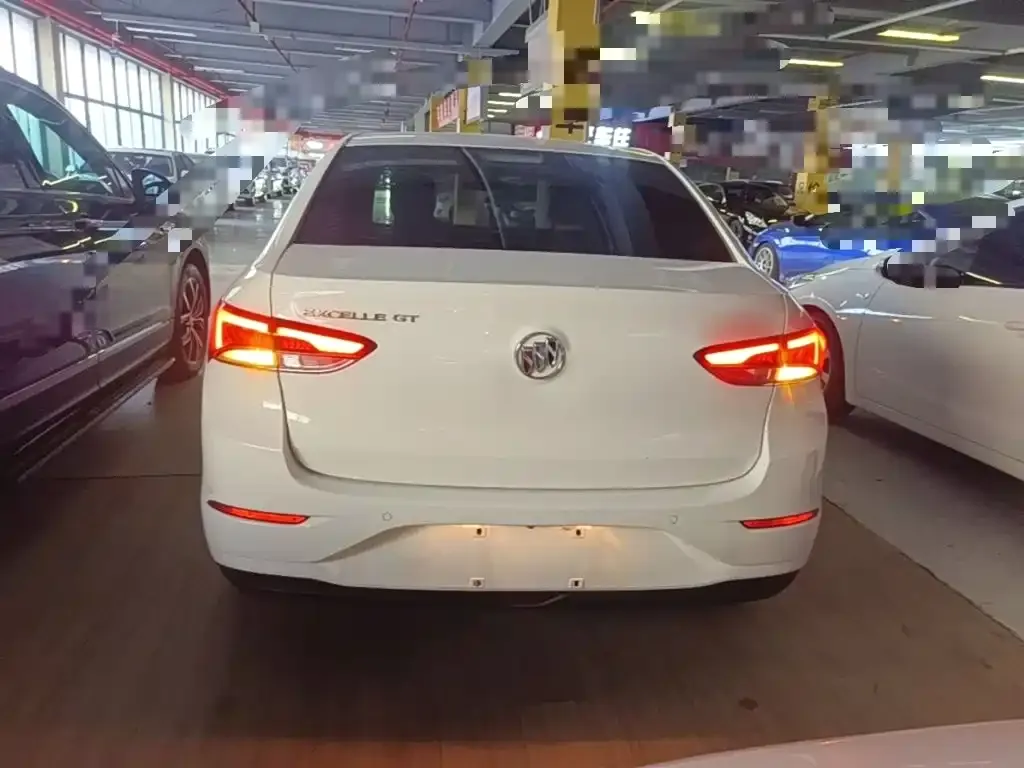 Buick Excelle Exemplar 1.5L Auto Elite 2020 — фото 6