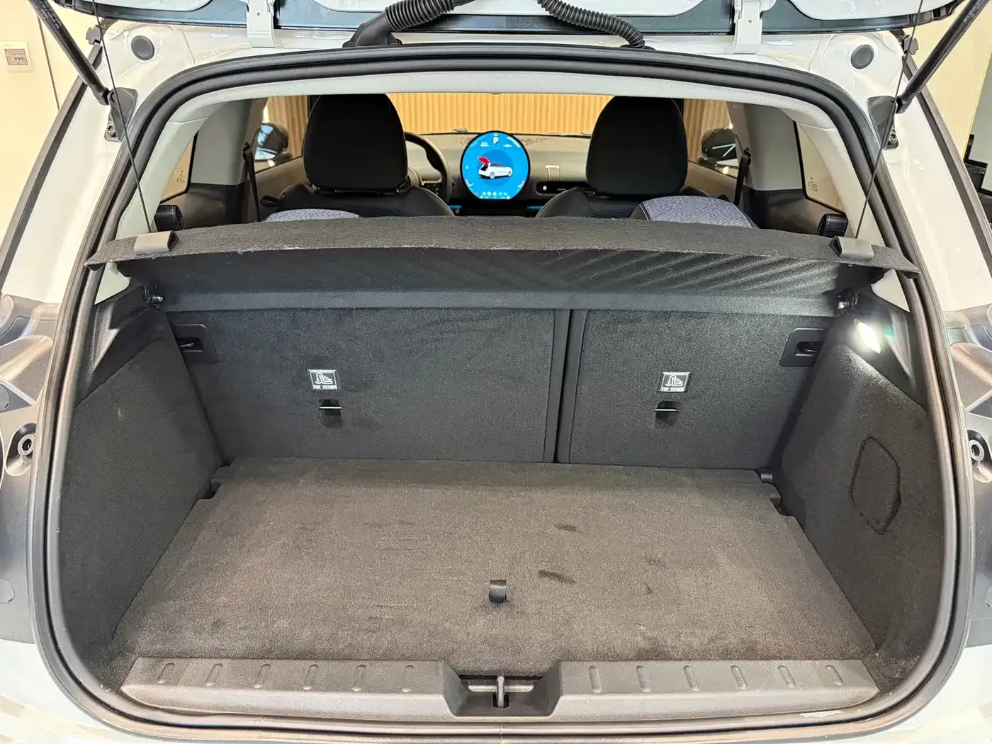 Mini Electric MINI ACEMAN E Classic 2025 — фото 12