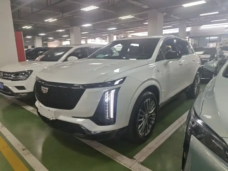 Cadillac XT5 2.0T Premium Model 2026