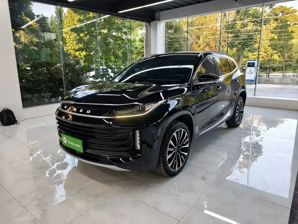Exeed Lingyun 400T 2WD Starwise Pro Edition 2023
