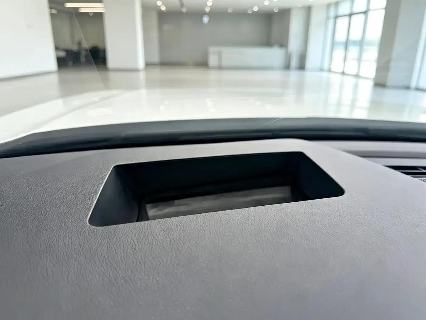 Skoda Octavia PRO TSI280 Luxury Edition 2023 — фото 17