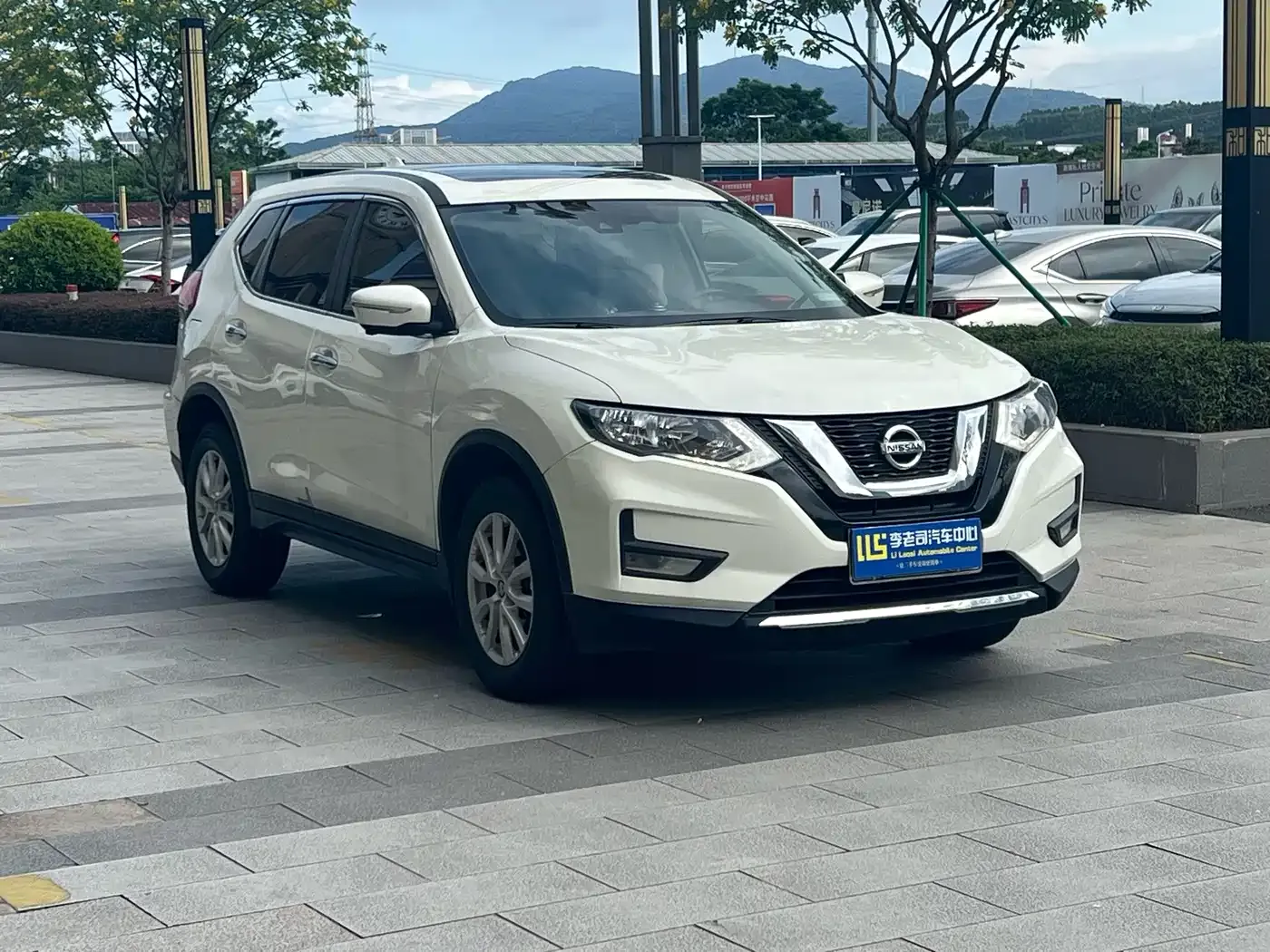 Nissan X-Trail 2.0L CVT 2WD XL ITS Smart Comfort 2021 — фото 3