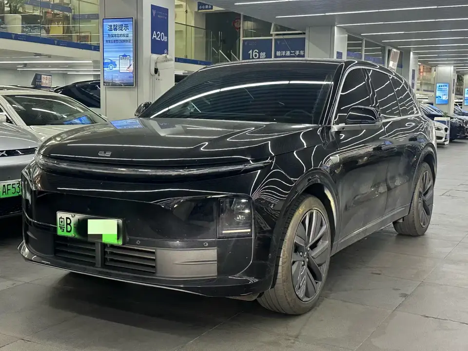 Li Auto L6 Pro 2025