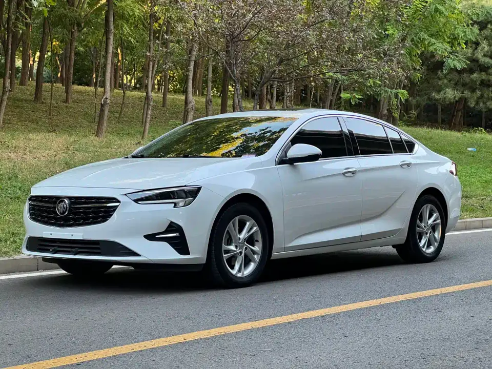 Buick Regal 552T Elite 2020