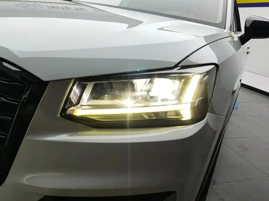Audi Q2L 35 TFSI Launch Exclusive Edition China VI 2020 — фото 5