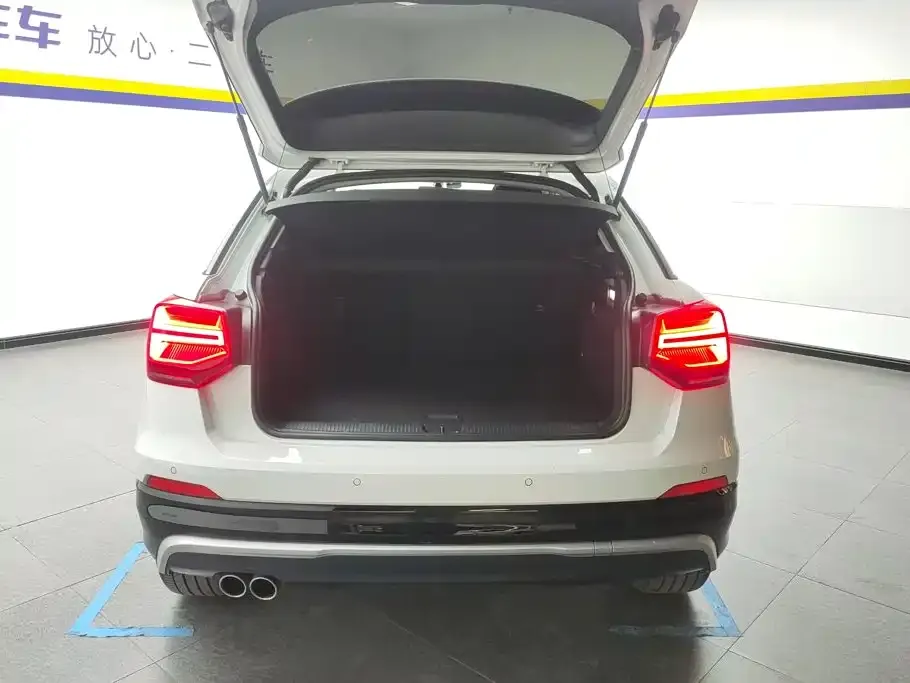 Audi Q2L 35 TFSI Launch Exclusive Edition China VI 2020 — фото 4