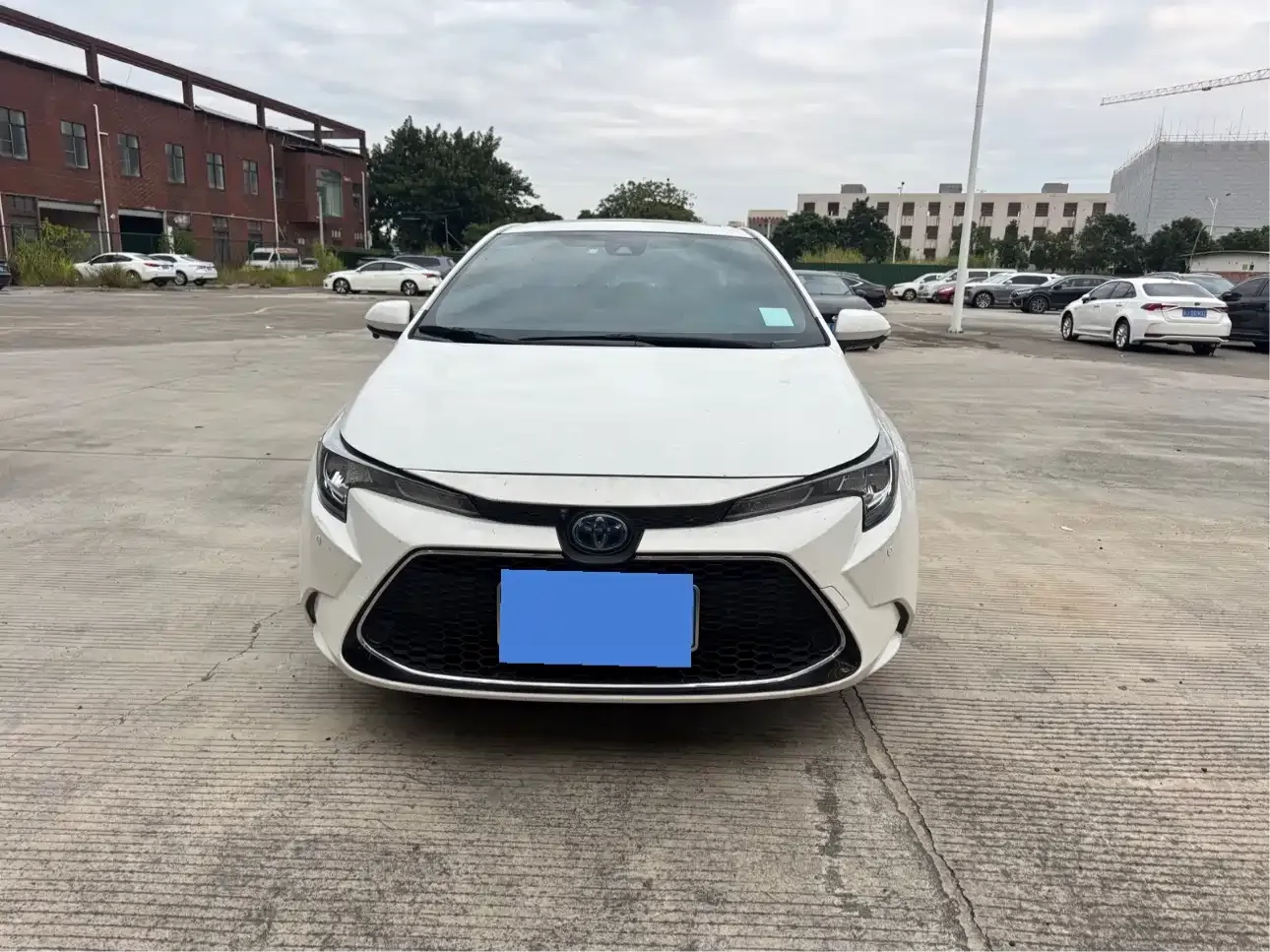 Toyota Levin Dual Engine 1.8H E-CVT Luxury Edition 2022